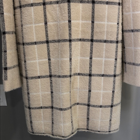 Cyrus Longline Sweater Coat | Cream & Brown Windowpane Plaid | Size 1X - Picture 9 of 13